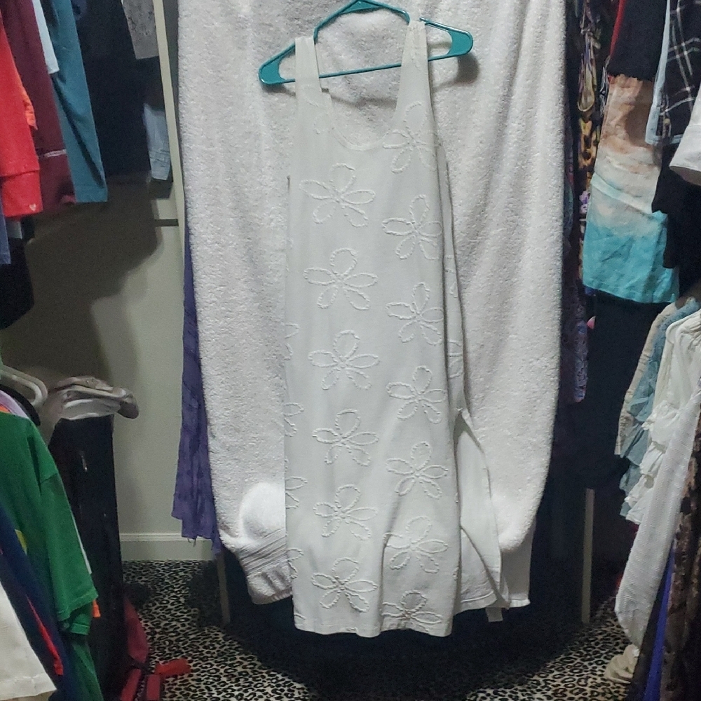 Dotti White Sheath Halter Maxi Dress